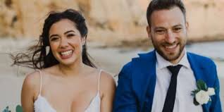 Η ελληνική αστυνομία συνεχίζει να αναζητεί στοιχεία για να εξιχνιάσει το έγκλημα στα γλυκά νερά. Gw46nevnbqxo2m