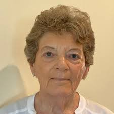 Molly Freeman's Instagram, Twitter & Facebook