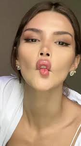 I Look Like Kendall Jenner Black