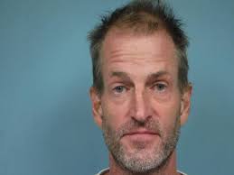 9 People Wanted In Berea