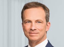 Özgür Atasever und Sebastian Luther übernehmen bei Metzler Bereiche FX und  FI