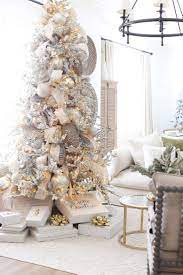 Christmas Tree Ideas And Decor Trends For 2021 In 2021 Christmas Tree Decorating Themes Glam Christmas Tree Christmas Tree Design
