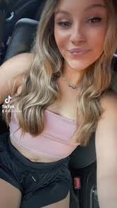 New piercing!🤩#duetson #foryou #foryoupage #fyp #300k? #4u #viralvideo  #duetme #like #followme #newpiercing #newpierecingalert  #bellybuttonpierecing