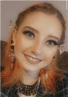 Lindsey Harper's Instagram, Twitter & Facebook