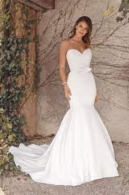 Looking for a satin wedding dress to create your perfect look? Satin Wedding Dresses Justin Alexander