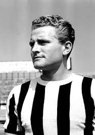 Juventus* 4 tem 1928, barengo, italya. Giampiero Boniperti Wikipedia