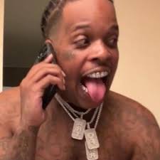 Where yall at 👀😂