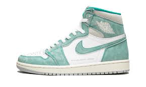 Jordan 1 Mid Se White Black Red Spruce Gs Air Jordan 1 Retro High Og Turbo Green 555088 311 2019 In 2020 Air Jordans Jordan 1 Retro High Nike Air Shoes