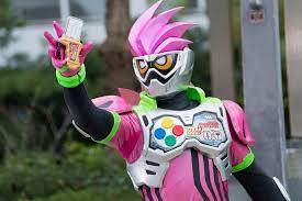 仮面ライダー図鑑 東映 仮面ライダー 仮面ライダー エグゼイド 仮面ライダー 変身