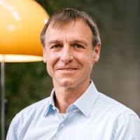 700+ profilů „Wipper“