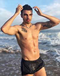 Porn and Ice Cream La Dos Bandas (TV Episode 2022) - Full cast & crew -  IMDb