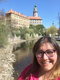 Musíte si zvyknout na zamračené prodavače, pak už jde všechno dobře