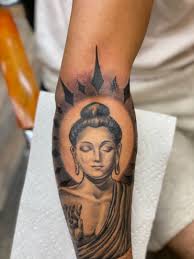 De voetballer is anno 2021 bekend van real madrid & espanyol. Meet Carlos Vazquez Tattoo Artist Shoutout Arizona