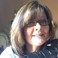 Kim Eberle's Instagram, Twitter & Facebook