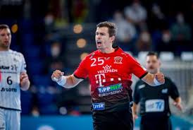 2 éve nagy lászló, a telekom veszprém válogatott kézilabdázója megerősítette nyári visszavonulását. Ferfi Kezi Bl A Kiel Lesz A Veszprem Ellenfele Az Elodontoben