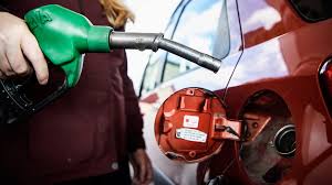 De flesta bensinmotorer klarar en högre inblandning av etanol än 5 procent, men inte alla och inte alla packningar, slangar etc. I5gw0u9 W5uqpm