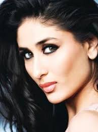 Kareena kapoor khan who shares a great camaraderie with sonam took to instagram to wish her dearest and beautiful veere on her birthday. Kareena Kapoor Net Worth Height Age Boyfriend Husband Children Family Biography More