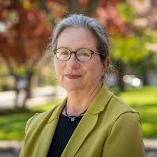 Episode 149: How Fatness Became a Cheap Joke and Proxy for Moral Deficiency  in Pop Culture