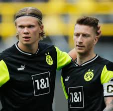 News aus dortmund ▶ aktuelle nachrichten über stadtleben blaulicht lifestyle in der stadt dortmund. Bvb Werder Doppelter Haaland Korrigiert Dortmunds Fehlstart Welt