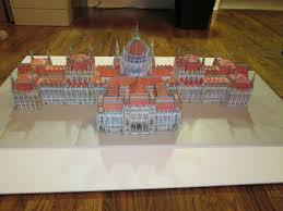 Ich habe mich des regnerischen sommers wegen mal wieder mit ganz ganz alten autos beschäftigt. Budapest Parliament 1 325 Makett Construction Reports Architecture Kartonbau De Alles Rund Um Papiermodelle Kartonmo Paper Models Paper Toys Paper