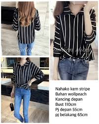 Jaket itu sendiri dibanderol 5,5 ribu dolar amerika serikat (as) (rp79 juta). Baju Kemeja Wanita Motif Garis Garis Modern Ryn Fashion