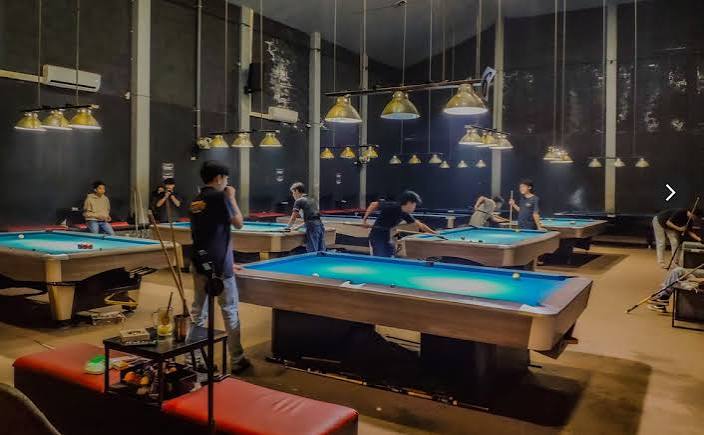 Seru dan Terjangkau, Ini Rekomendasi Tempat Billiard di Malang untuk Nongkrong Santai