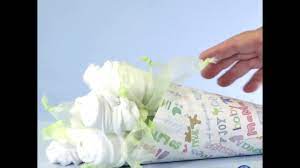 Diy Baby Shower Gift Washcloth Bouquet Youtube