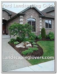 Easy Tweaks To Improve Your Landscaping Landscaping Lovers Front Yard Garden Front Yard Landscaping Design Front Yard Landscaping
