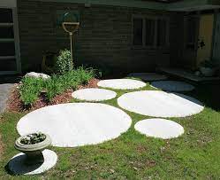 Grass2 Round Pavers Garden Projects Front Yard