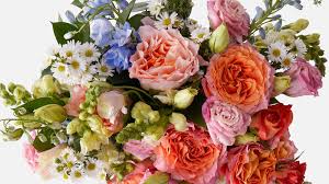 Blossoms & balloons florist provides flower and gift delivery to the roseville, ca area. 15 Options For Flower Delivery In Nyc