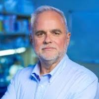 Paul Mead's Instagram, Twitter & Facebook