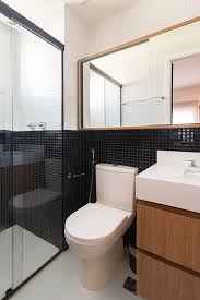 Banheiros Com Pastilhas 80 Ideias Para Inspirar Sua Decoracao Em 2020 Em 2020 Pastilha Banheiro Pastilhas Parede De Banheiro