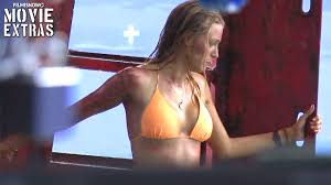 Lively plays nancy, a med student who goes on a surfing trip to mexico and finds herself in a fight for her life. Go Behind The Scenes Of The Shallows 2016 Youtube