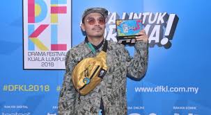 Cuma jeleknya ya siap siap aja diporotin. Penantian 10 Tahun Asfan Shah Terbayar Hiburan Mstar