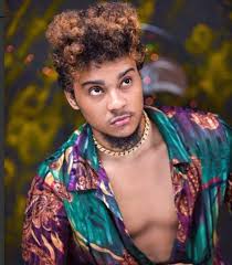 Kifo cha dogo mfaume hakika ni simanzi na majonzi. Hemedy Chande Atangaza Kuwa Single Habari Na Matukio Facebook