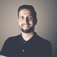 Dan Henke's Instagram, Twitter & Facebook