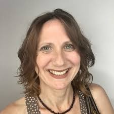 Jennifer Murdock's Instagram, Twitter & Facebook