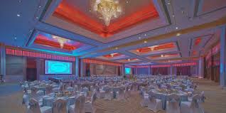 Savoy ballroom the savoy ballroom at grand hyatt melbourne provides an elegant setting perfect for a large wedding or business conference. Grand Hyatt Dubai Event Spaces Prestigious Venues