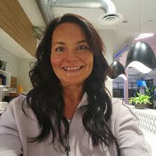 What are alternatives to traditional salamis for a wedding event?