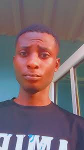 My name is Felix Johnson a 17 year old Nigerian defender! If you think am  not 17 go to court 😁 It's My birth month! Giveaway coming up