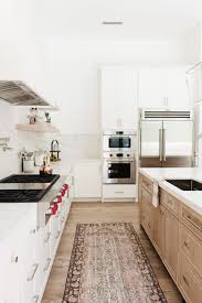 modern lake house: kitchen + nook