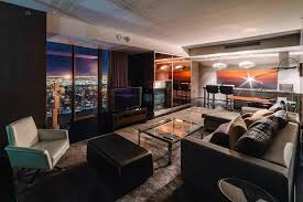 Las vegas strip furnished high rise short term condominium and apartment studio at mgm. 11 Best Airbnb Rentals In Las Vegas Where To Stay Near The Vegas Strip