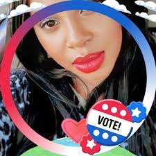 Sammy Dixon's Instagram, Twitter & Facebook