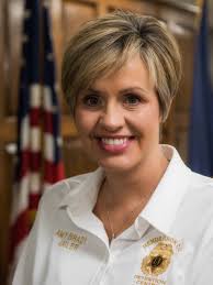 Acting Jailer Amy Brady files to run for the office