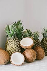 Pin Ot Polzovatelya Elena Glm Na Doske S U R F S Izobrazheniyami Ananas I Kokos Vkusnyashki Kokos
