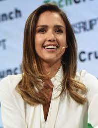 Jessica alba is opening up about her career change. How Jessica Alba Turned A Hopeless Situation Into A Successful Business By Mariel Kim The Startup Medium