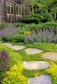 Natural And Creative Stone Garden Path Ideas Stone Garden Paths Backyard Landscaping Beautiful Gardens