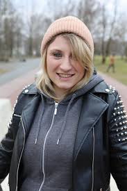 Oglądaj busty marta na xhamster.com! Busty German Amateur Diana Strips In Her Room Bod Girls