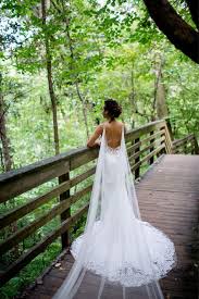 The amazing hochzeitskleid cape hochzeitskleid brautkleid und braut images below. Die 75 Besten Ideen Zu Wedding Cape Hochzeitskleid Hochzeit Brautkleid