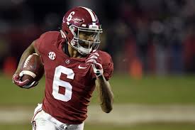 Guy named smith since troy smith (2006). Devonta Smith Continues To Score Touchdown After Touchdown